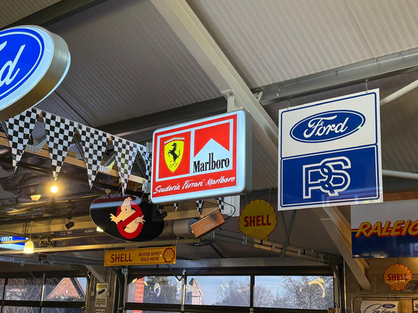 FERRARI Marlboro light up sign