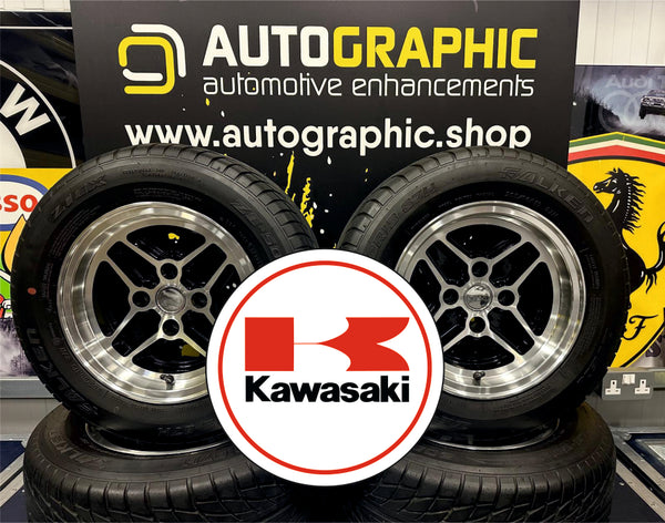 Kawasaki - White Circle Sign