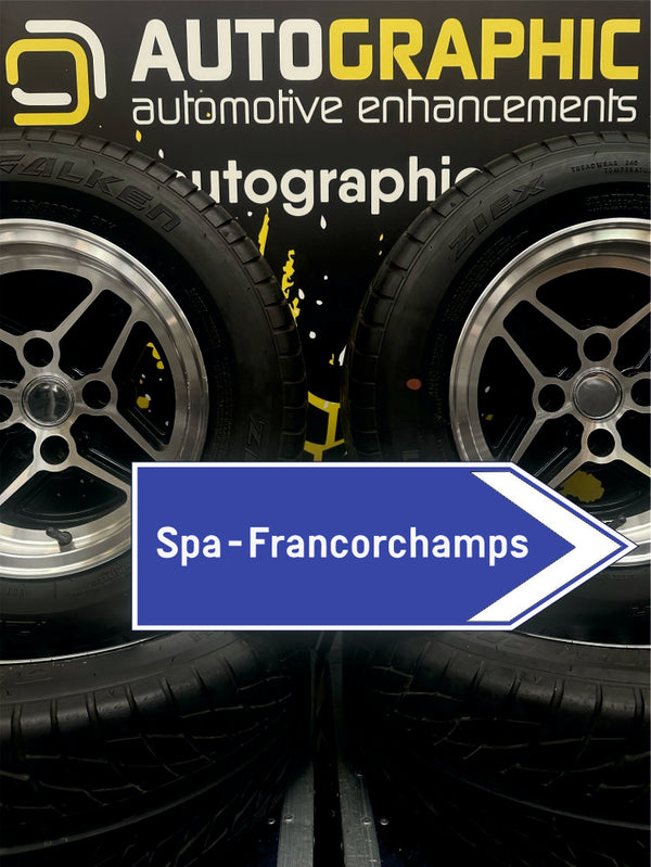 Spa-Francorchamps Race Track - Road Sign - Arrow