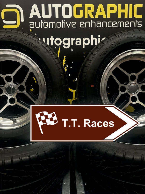 T.T. Races Motorbike Race Track - Road Sign - Arrow