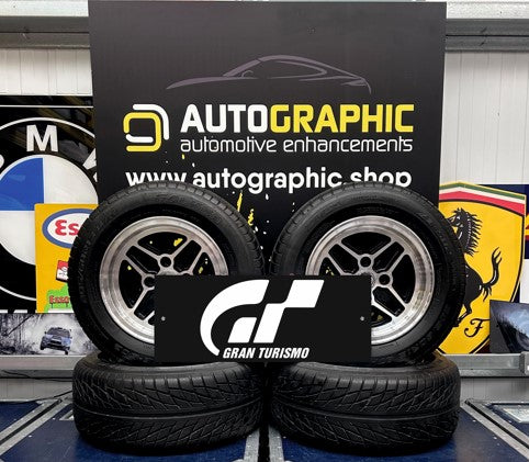 GRAN TURISMO - Black Sign