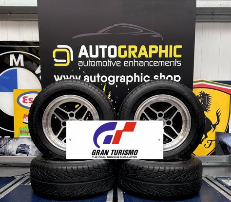 GRAN TURISMO - White Sign