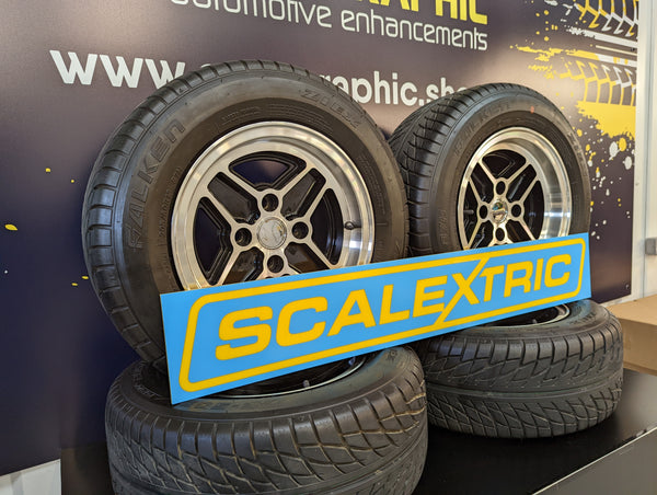 SCALEXTRIC Sign
