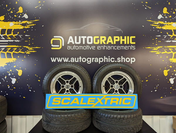 SCALEXTRIC Sign