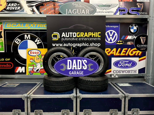 DADS GARAGE - Blue Oval Sign