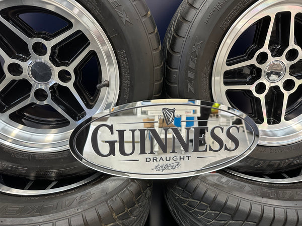 GUINNESS Small Reverse Mirror