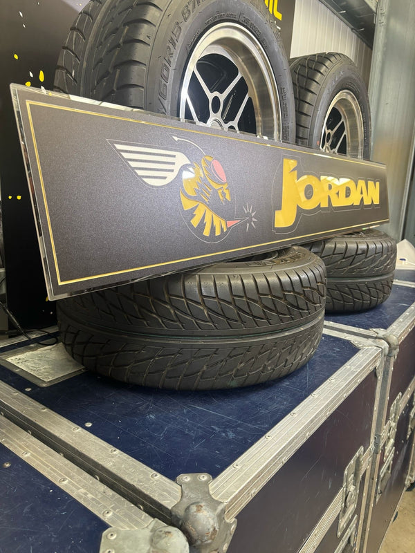 JORDAN - F1 Team 5FT Sign